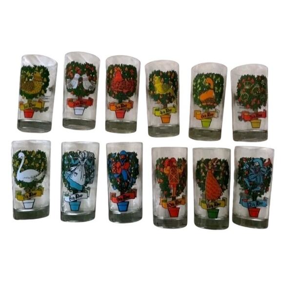 Vintage Indiana Glass 12 Days Of Christmas Drinking Glasses Original Box Holiday - Picture 4 of 16